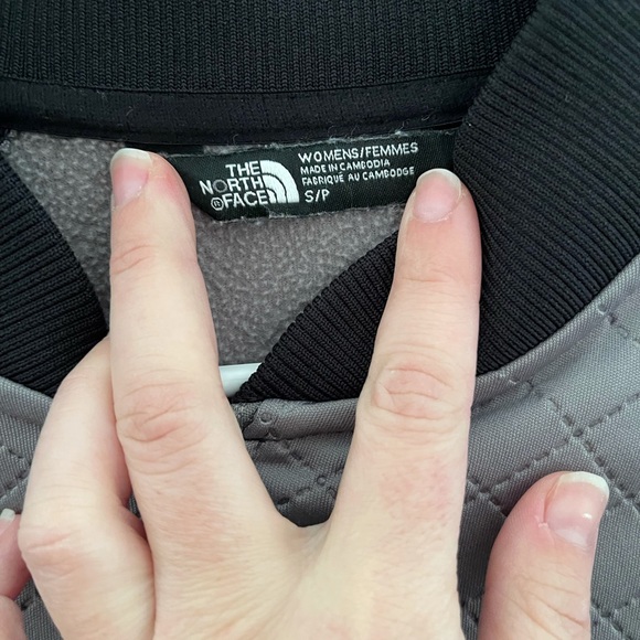 The north face full zip jacket - Picture 3 of 3